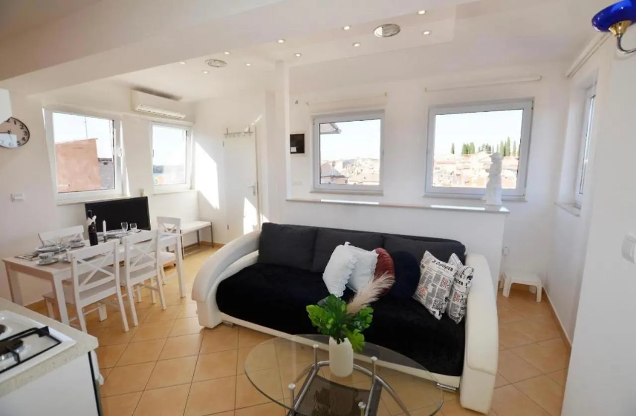 Peter Apartment Rovinj 0*,